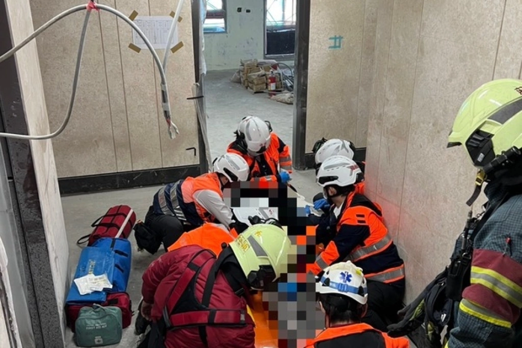 北市信義區工安意外　工人自12樓墜至7樓送醫