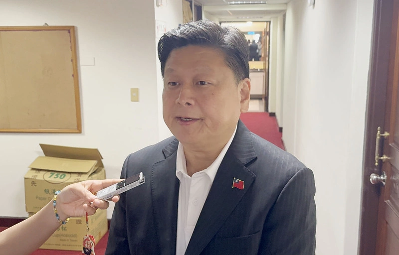 引進印度移工掀熱議　藍擬邀卓榮泰赴立院專報