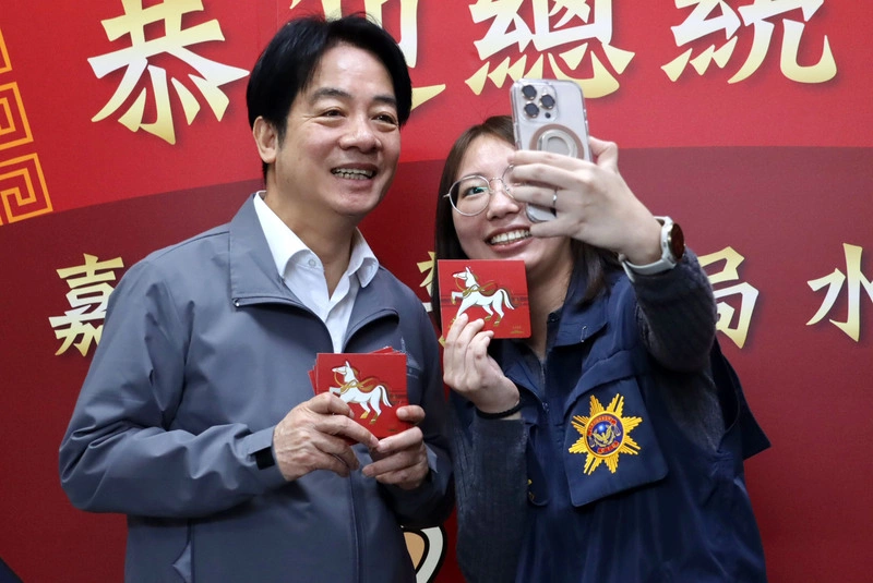 台灣燈會在嘉義　總統春節前夕慰勉警察、海巡