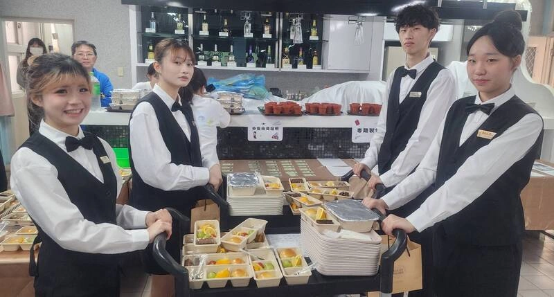 馬公高中觀光事業科畢業成發（1）