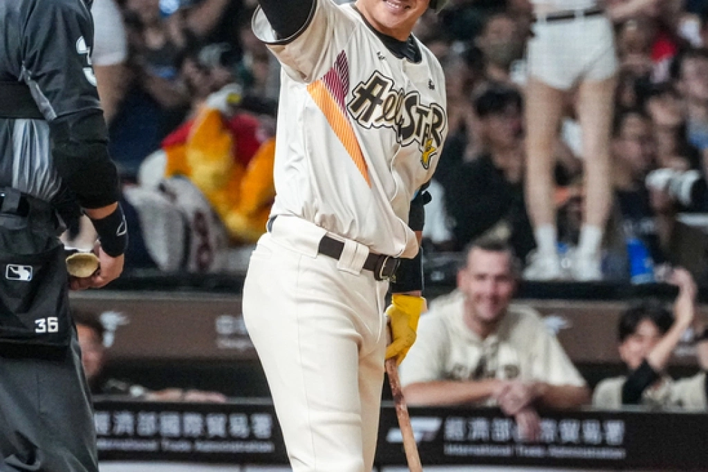 陳鏞基明星賽2安2盜珍惜每一刻　健康迎接引退賽