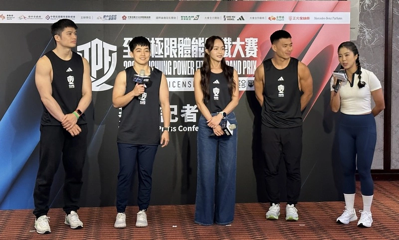 台灣隊力拚全球極限體能鋼鐵賽冠軍
