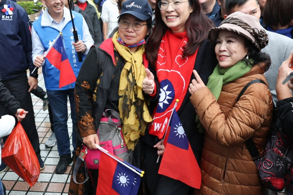 鄭麗文出席國民黨元旦升旗（3）