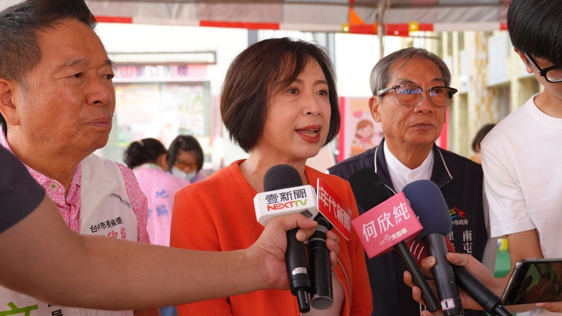 江啟臣問政說明會清水出發 何欣純陪伴親子歡度假日