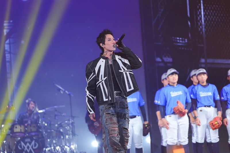 Marz23攜手台灣體育小將登WE ARE舞台