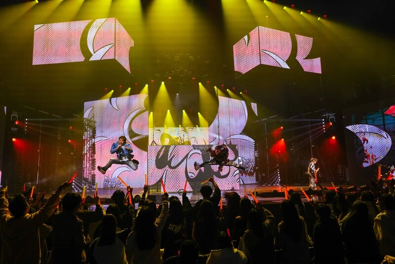 春節WE ARE　徐懷鈺合作橘色惡魔、冰球攜手FLOW