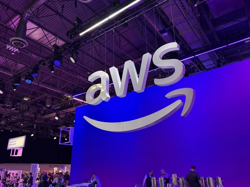 AWS年度雲端大會吸引逾6萬人參與