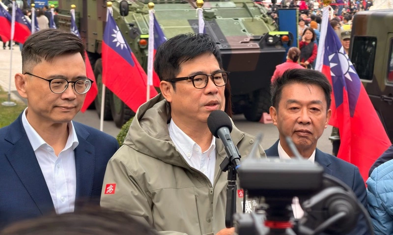 陳其邁參加元旦升旗典禮　盼儘速通過國防預算