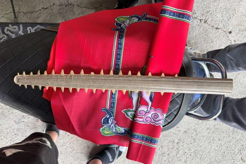 海巡署北門查緝隊查獲非法販售「鯊魚劍」