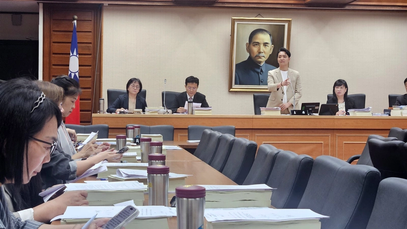 立委指校事會議惹議　鄭英耀：廢除是最終目標