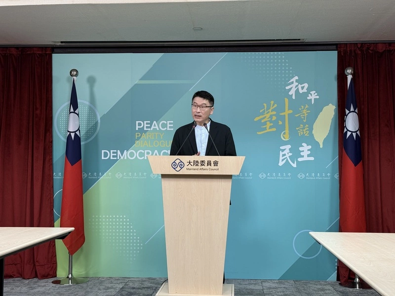 陸委會副主委兼發言人梁文傑主持例行記者會