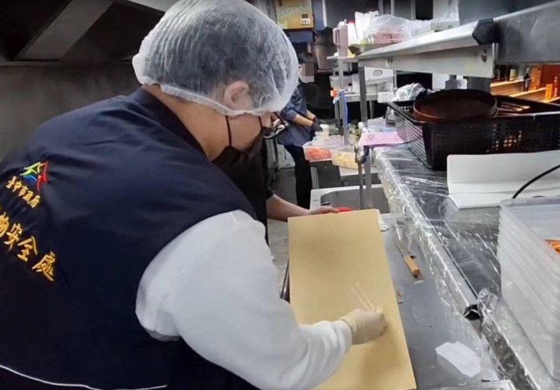 台中市日式餐廳多人腹瀉發燒疑中毒　市府勒令停業