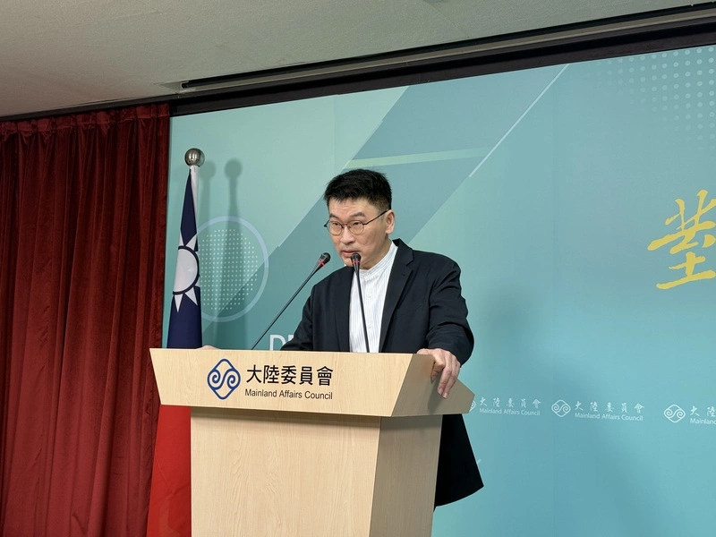 總統出訪受阻鄭麗文稱外交挫敗  梁文傑：到底站在哪一邊？