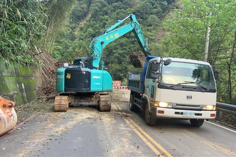 土石流阻斷復興區桃112線　桃市府搶通恢復雙向通車