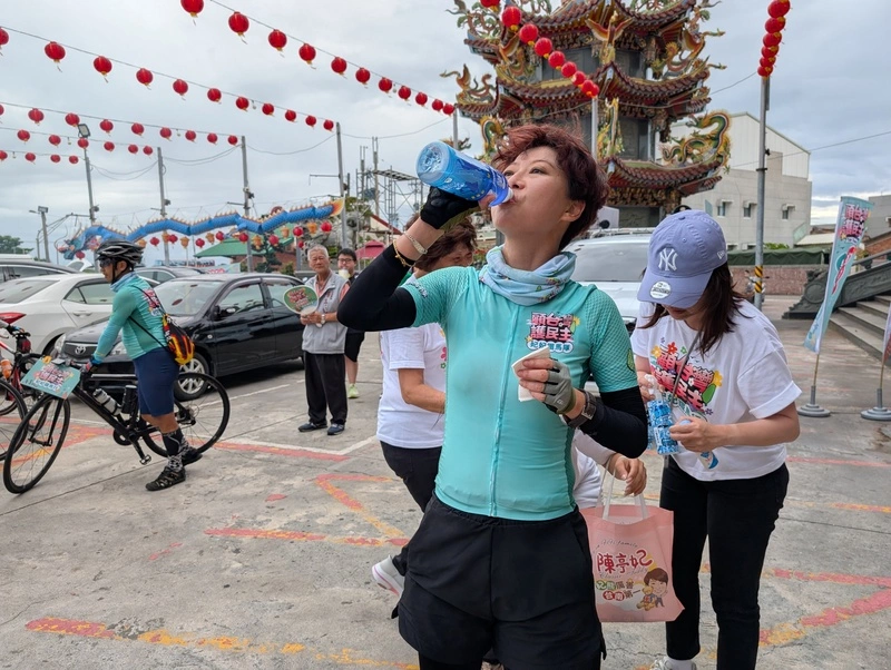 角逐百里侯　參選人護嗓大挑戰