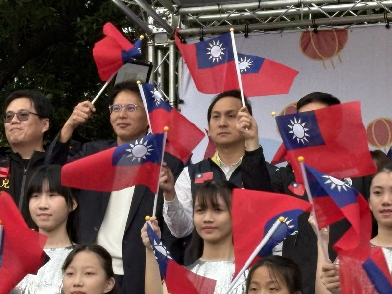 黃國昌出席新北市元旦升旗典禮