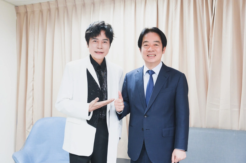 洪榮宏高雄開唱　賴總統驚喜現身