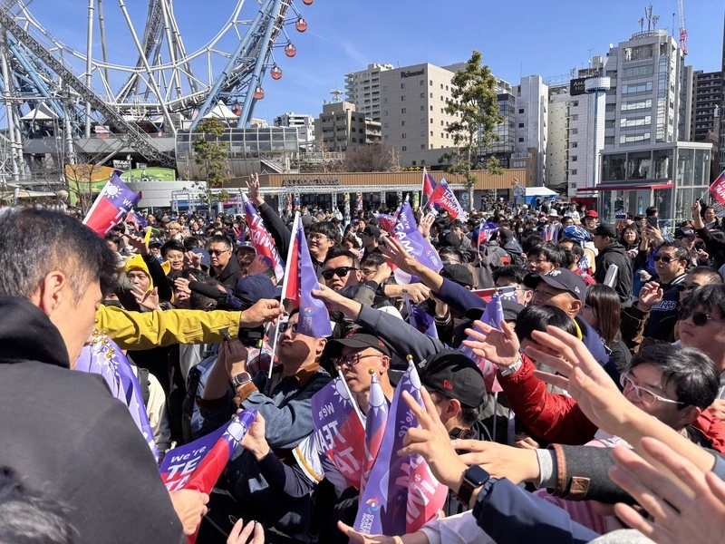 WBC台灣球迷不減熱情　東京巨蛋外高喊Team Taiwan