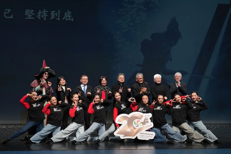 紙風車推「椅子會」勸募　助完善368藝術工程