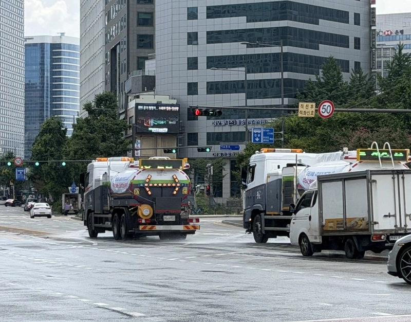 熱浪威脅首爾嚴陣以待　啟動灑水車、避暑中心等措施