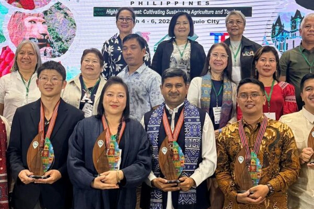 方子維創「市場學校」計畫  獲頒傑出農遊倡議者