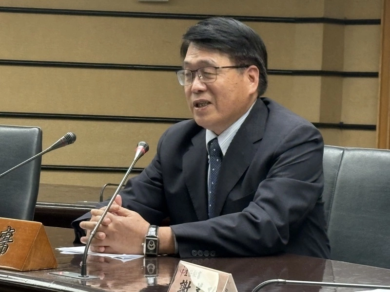 廢非核家園公投發表會　正方牛煦庭反方陳培瑜打頭陣