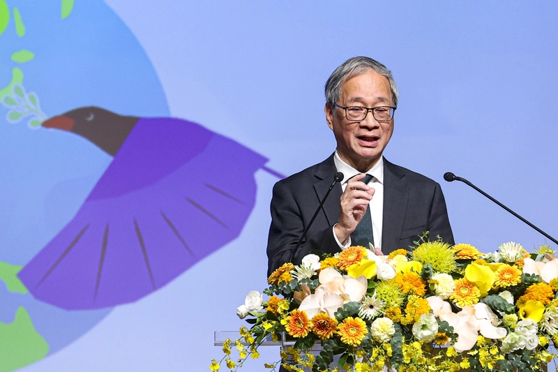 李遠出席2025年世界人權日典禮