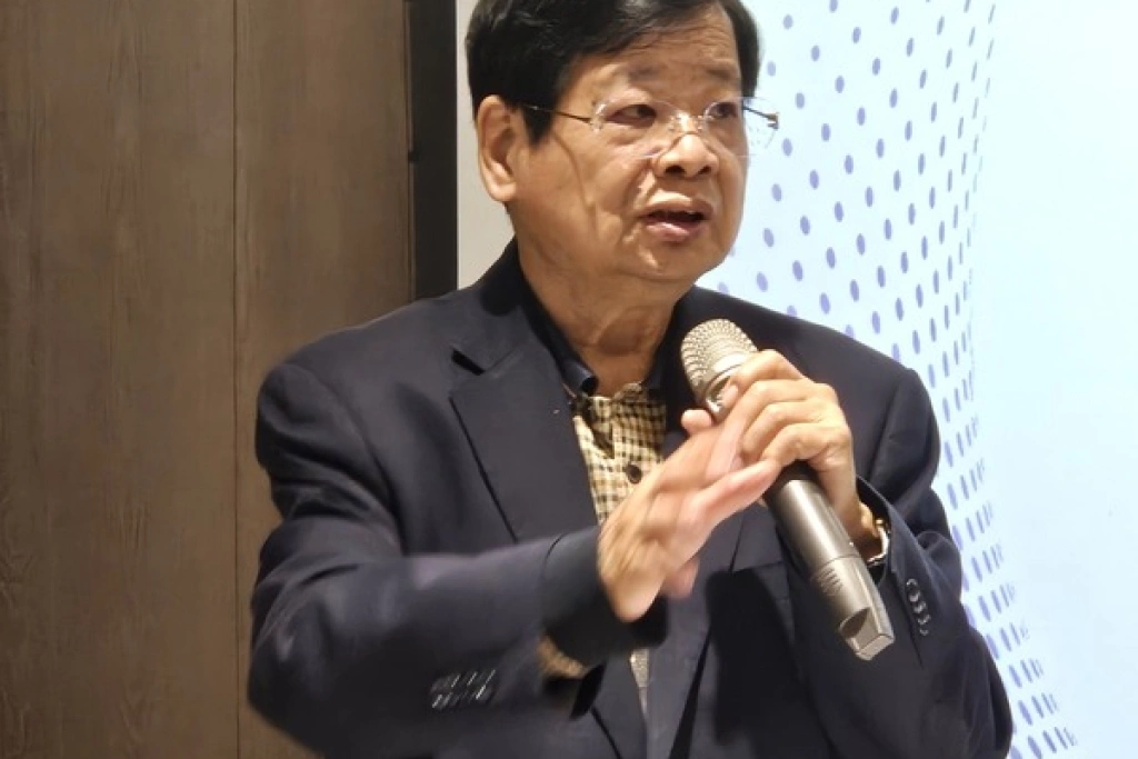 萬泰科張銘烈預估2026年銅價續漲