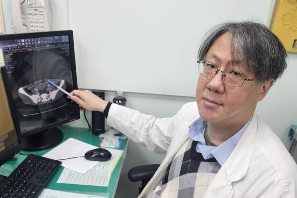 民眾腹痛逾1個月  醫師：腫瘤引發嚴重腸套疊