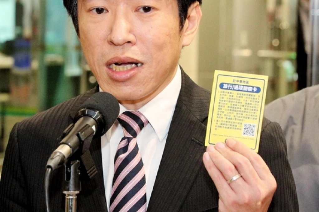 接機杜拜返台客　張惇涵：續協助國人並穩定物價