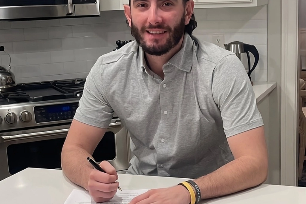 樂天桃猿簽下新洋投麥斯威尼