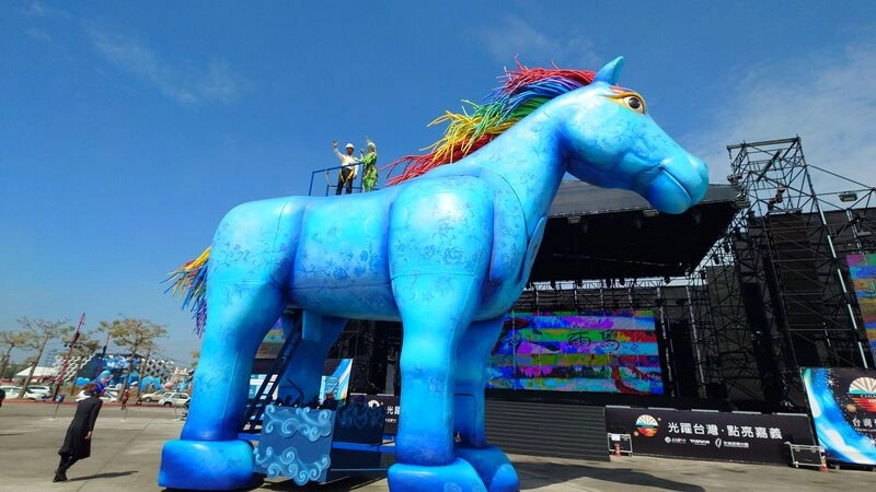 10米高「雨馬」現身嘉義  客家親子劇台灣燈會連6場