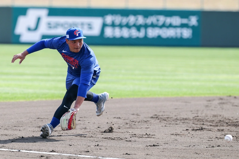 李灝宇WBC定位二壘　練打擊中計分板狀態佳
