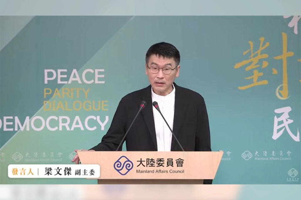 中共稱大罷免是「綠色恐怖」...梁文傑諷「以為在野黨發言人說的」！喊話對岸：台灣人民自己的決定「中共不要干涉」