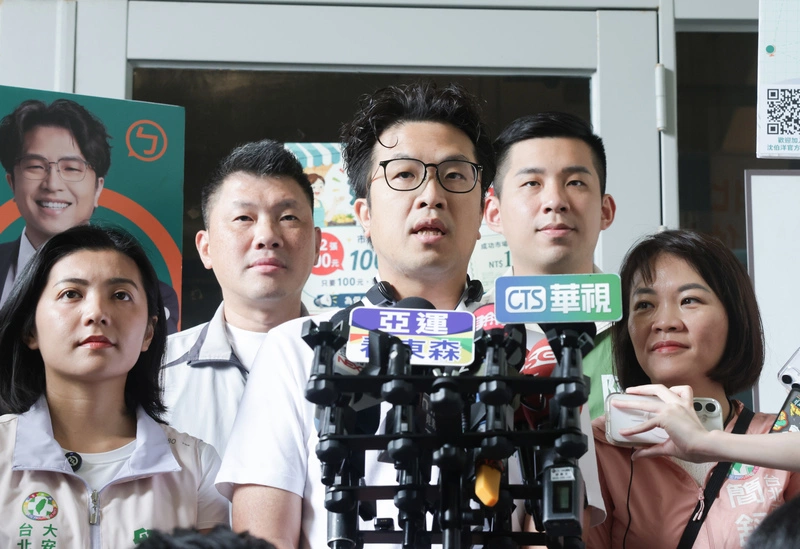 沈伯洋：疫情期間陳時中遭抹黑　造謠者應道歉