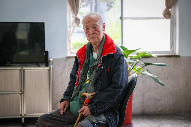 百歲前海軍軍官楊芝生