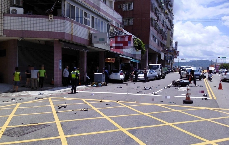 台中男開車酒駕逆向撞2機車  釀1死1傷遭送辦