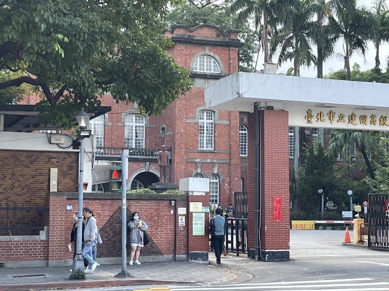 學測英文科難易度  考生評價不一