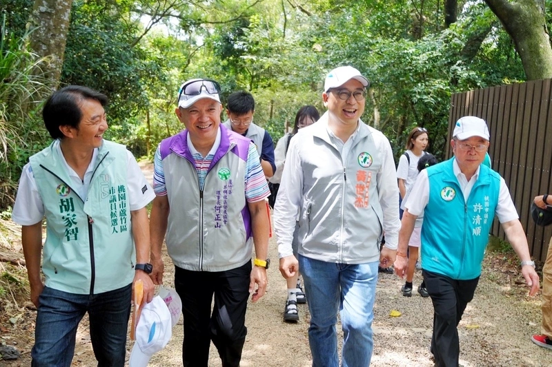 黃世杰提育兒與交通政見　籲支持綠營市長議員人選
