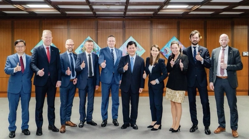 林佳龍：歐洲推動再工業化　台灣可成最值得信賴夥伴