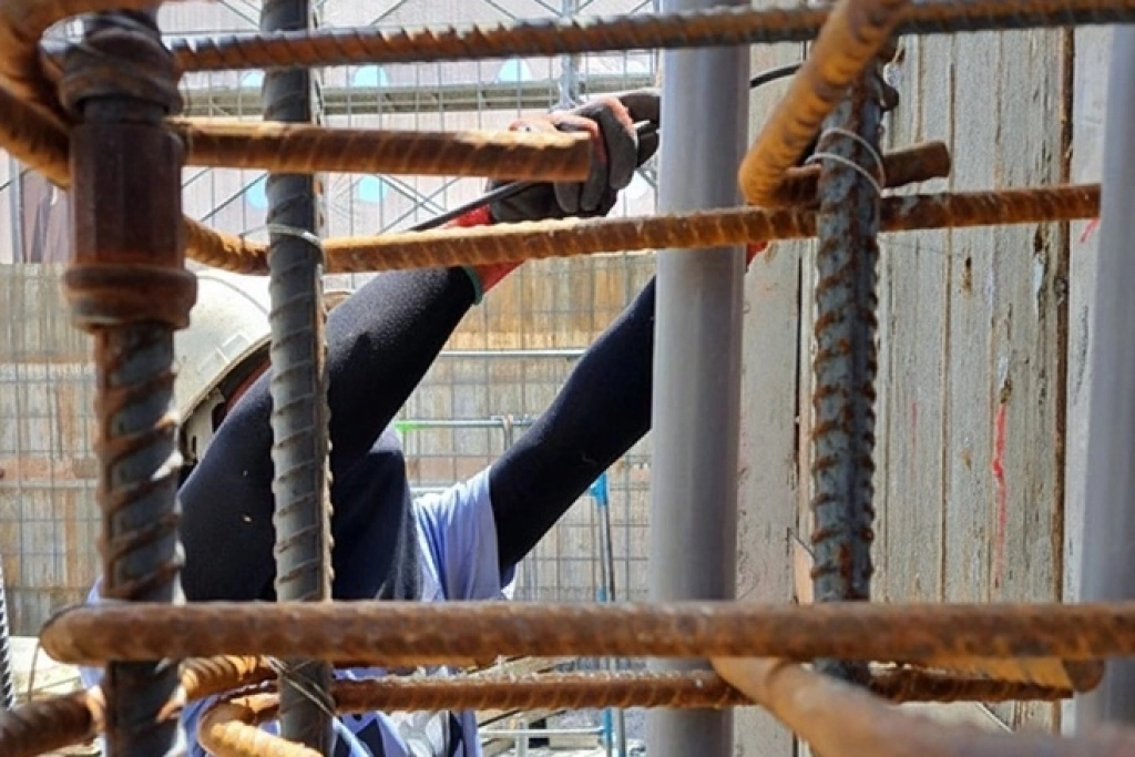 展望會：弱勢兒少打工　8成為基本生活開銷