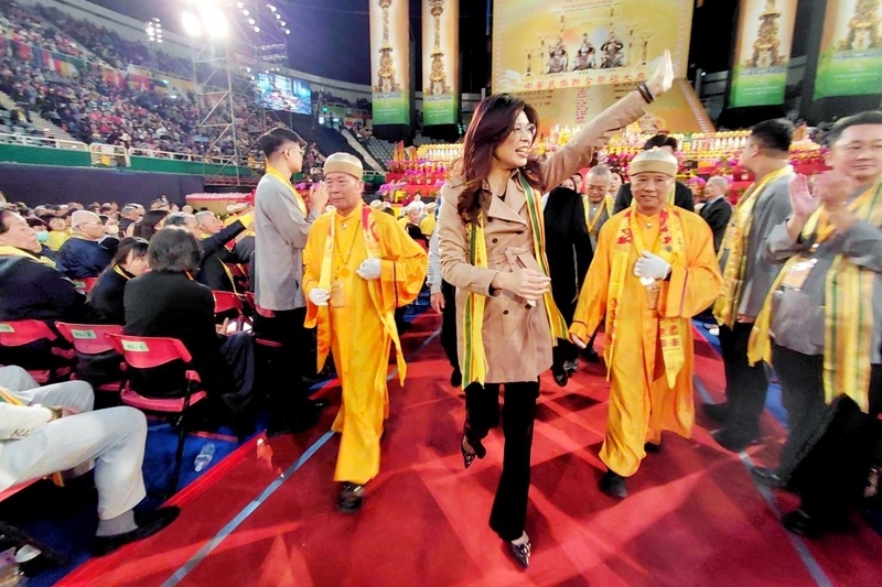 鄭麗文出席中華民族聯合祭祖大典