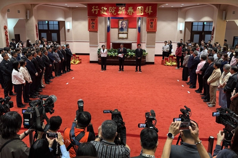 新春團拜　卓榮泰盼國家齊步向前、行政立法化解障礙