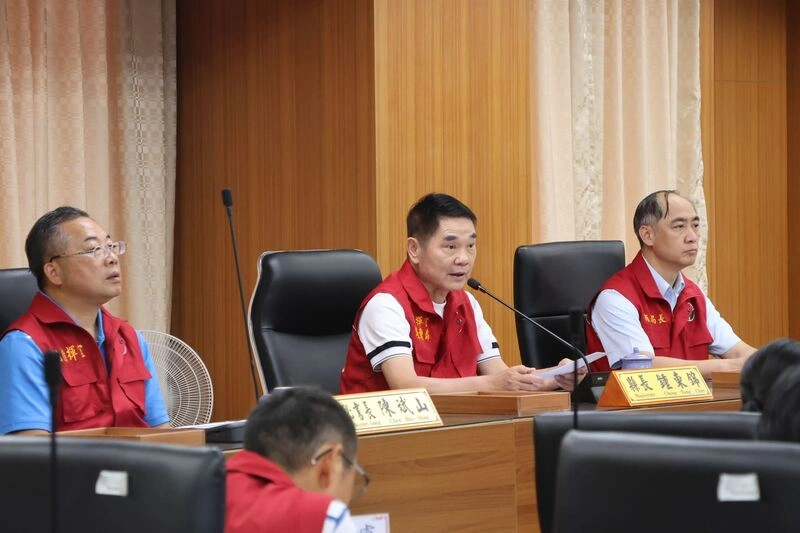 颱風巴威來襲苗縣應變一級開設　嚴防強風土石流