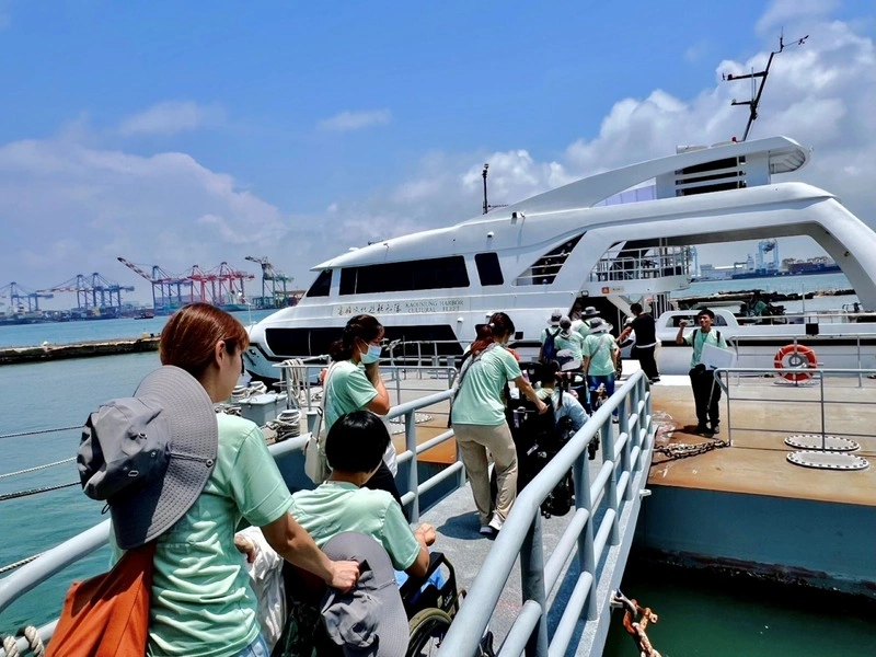 大專腦麻肢障學生夏令營　走讀台南、高雄景點