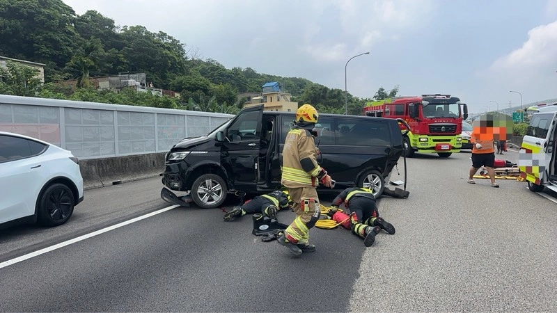 國1北上三義段車禍二次追撞2死4傷　菲籍婦赴機場遇劫身亡
