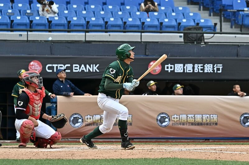 黑豹旗許書誠敲致勝安　率高苑晉4強