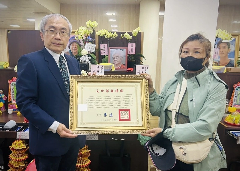 說唱藝術保存者陳寶貴辭世　文化部頒旌揚狀