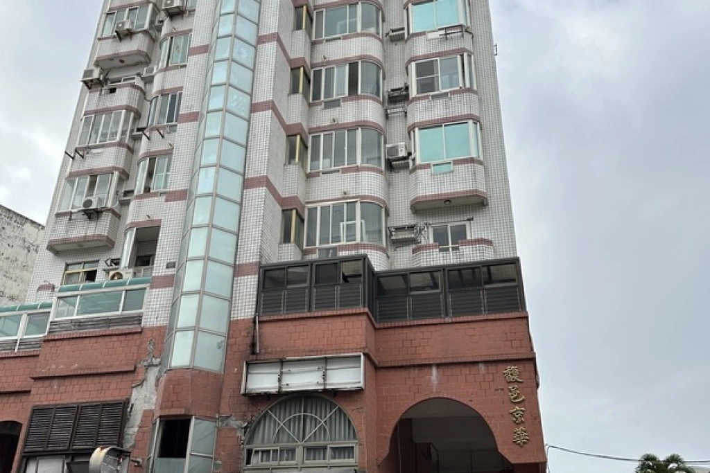 0403震災後持續復建　花蓮危樓馥邑京華擬5月開拆