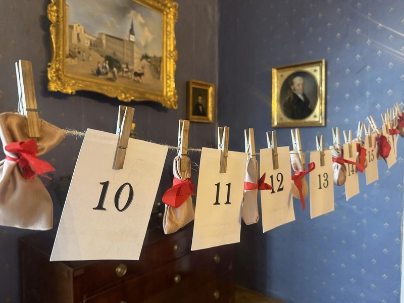 將臨期日曆起源於德國孤兒院 後經過商業化販售